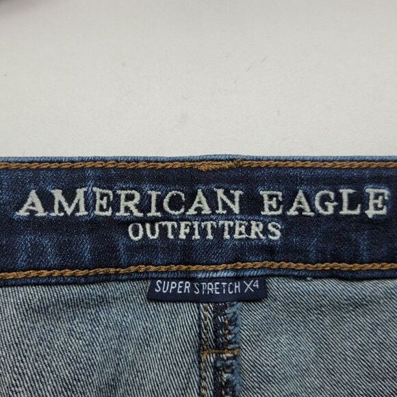 AEO Women's Super Hi rise Jegging Jeans Size 31 Med Wash Blue Denim 31x28 - Picture 3 of 10